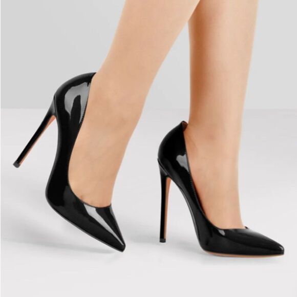 Elegant Black Stiletto Heels - Picture 5 of 5